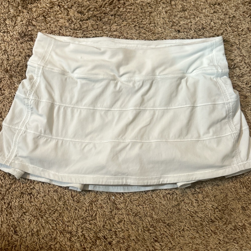 lululemon WHITE FASTPACE SKIRT SIZE 8 NWOT